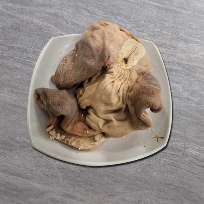 삶은 돼지 오소리감투 한마리 대창 곱창 막창 돼지간 돼지염통 돼지허파 돼지머리