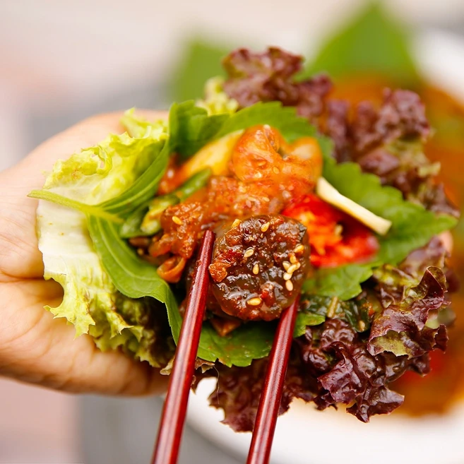 동대문곱창 시흥본점 곱창볶음 순대볶음 알곱창 야채곱창 밀키트 맛집 캠핑 술안주 택배, 970g, 1세트, 야채곱창볶음1인+야채순대볶음1인