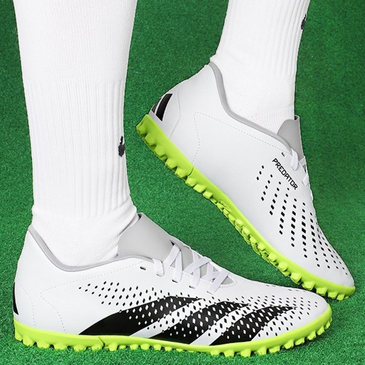 아디다스 인조잔디 맨땅용 축구화 풋살화 프레데터 애큐러시.4 TF