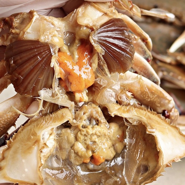 30년전통비법소스 꽉찬 알배기 암꽃게 간장게장, 1개, 2kg