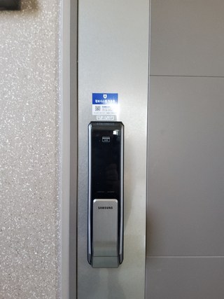 갤러리 이미지