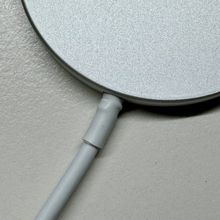 감성공장 애플 아이폰 맥세이프 고속충전기, 실버 + 화이트, 1개 이미지
