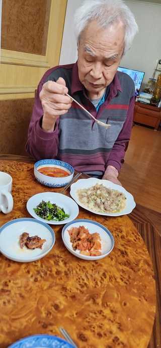 갤러리 이미지