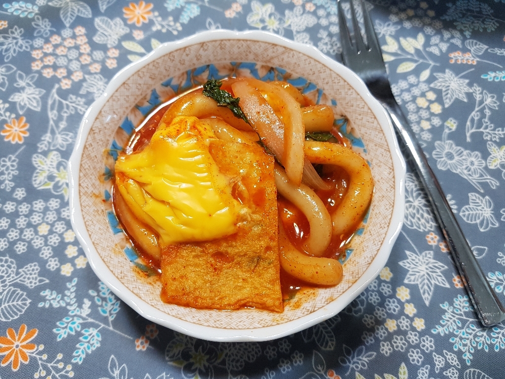 떡볶이 국물떡볶이 옛날떡볶이 누들떡볶이 야끼만두 김말이