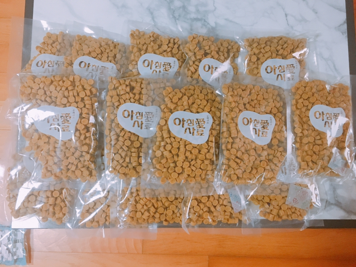 아침애사료 오리 연어 감자 수제사료