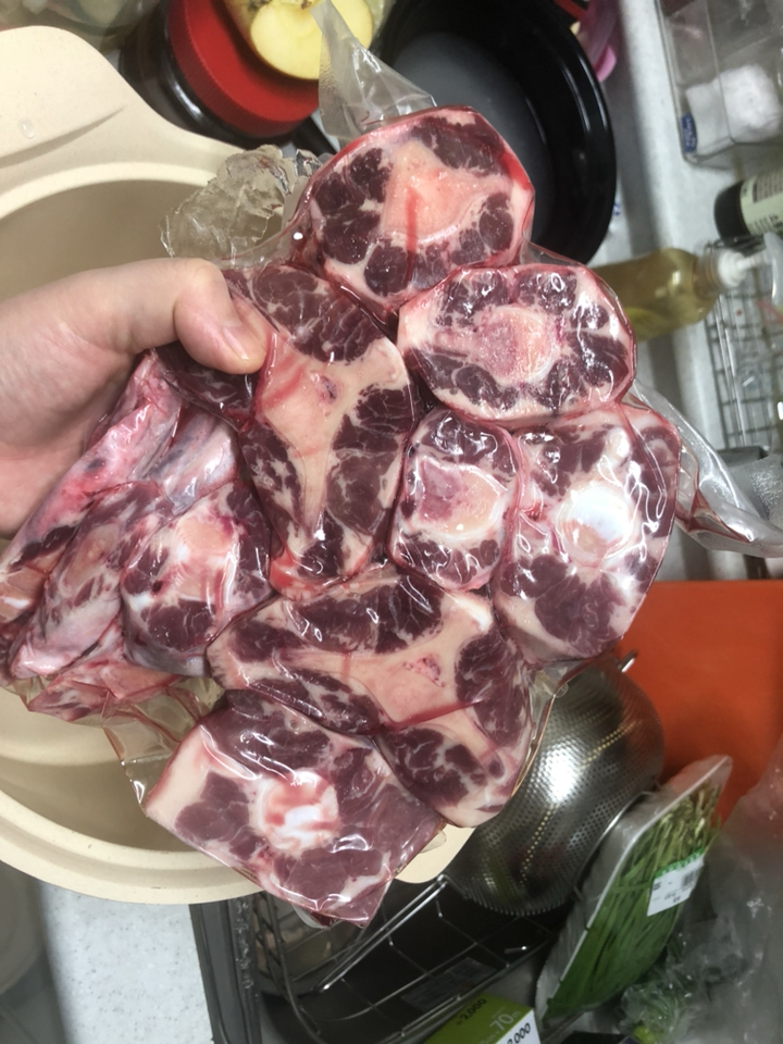 마장동닷컴 보신1등 맛 좋고 영양만점인 소 꼬리