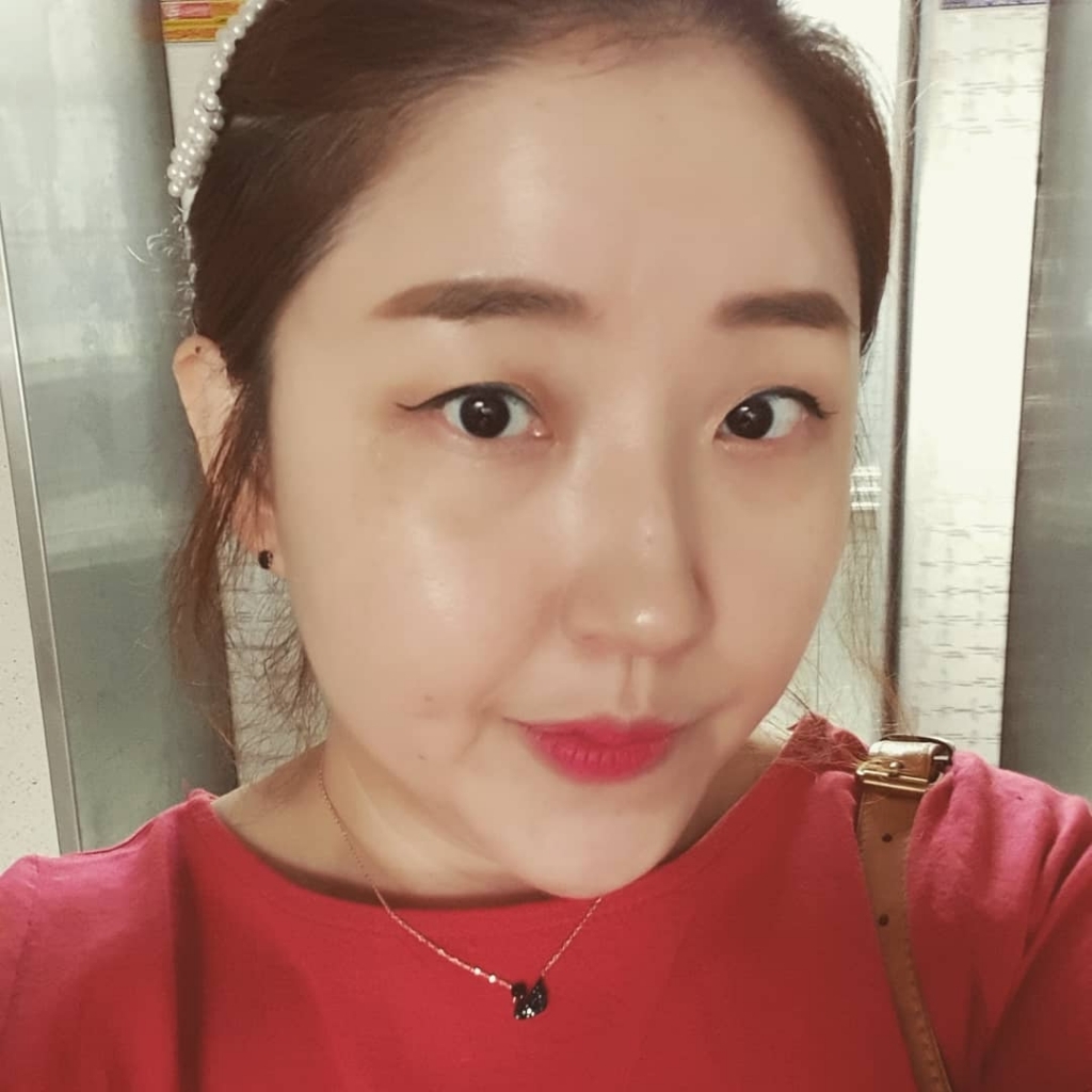 [에스더앤미] 14K 블랙 스완 목걸이