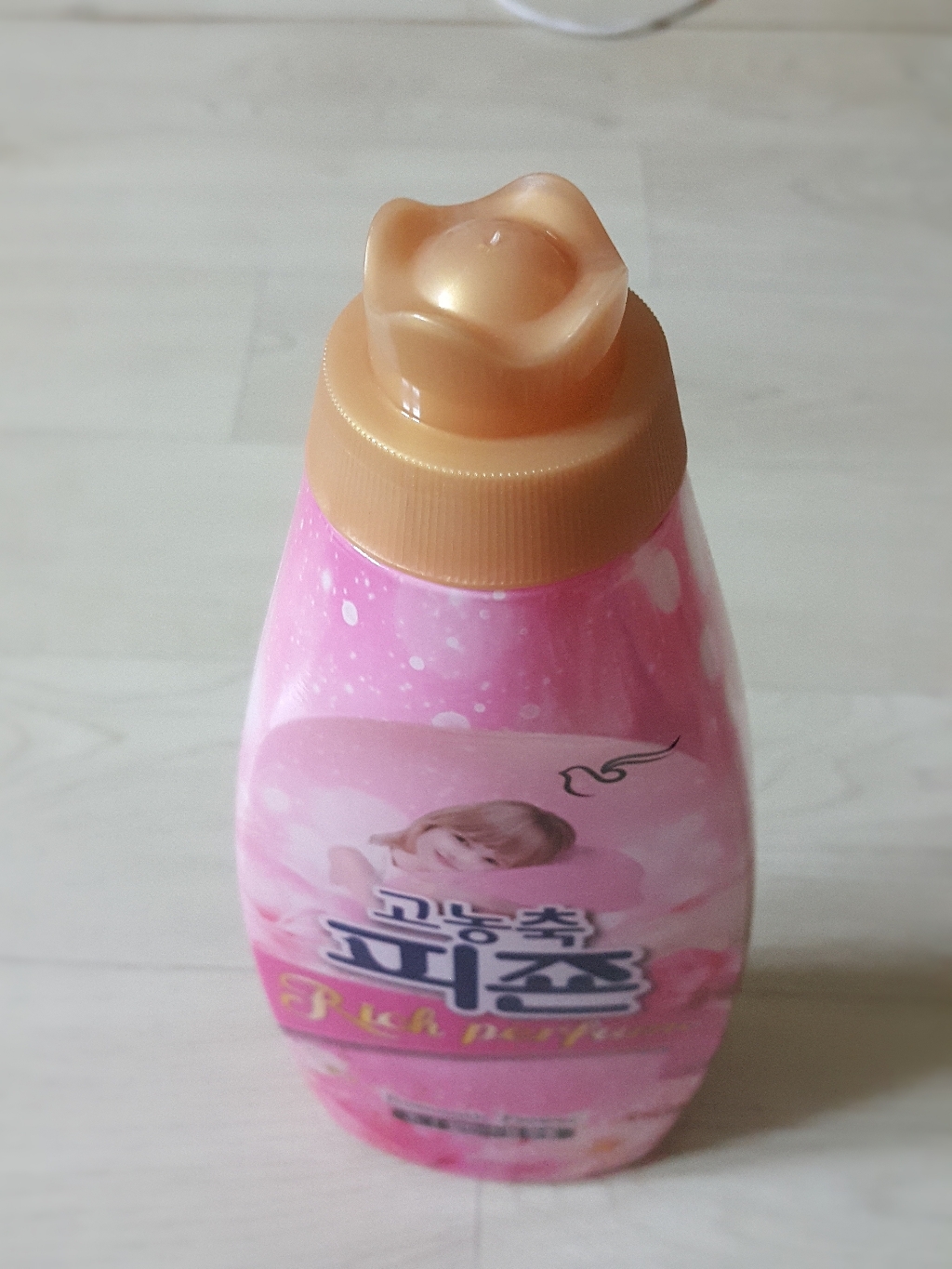 [제이원마켓] 피죤 고농축 섬유유연제 1L 용기 핑크로즈 영탁의 빨래엔 피죤 !! 리뷰후기