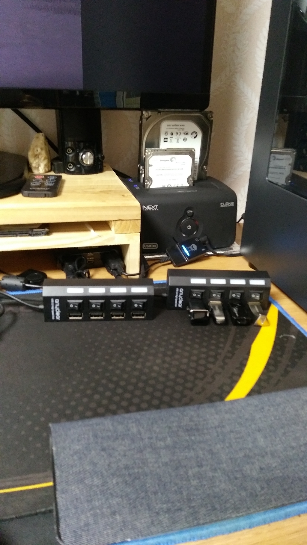 애니클리어 USB 20 4포트 멀티 허브 DB-HUB204