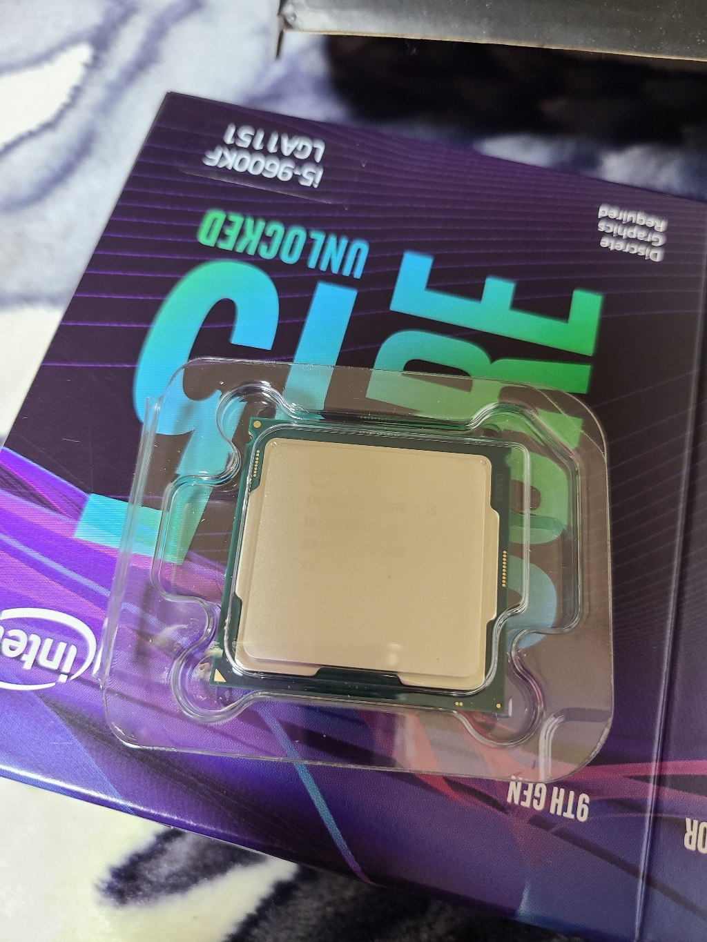 인텔 코어 i5-9600KF 프로세서 커피레이크-R CPU 리뷰후기
