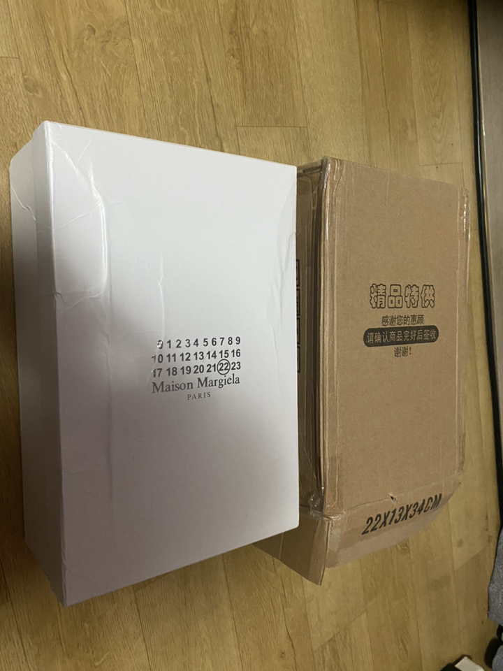 메종마르지엘라 독일군 스니커즈 S57WS0236-P1895-101 리뷰후기