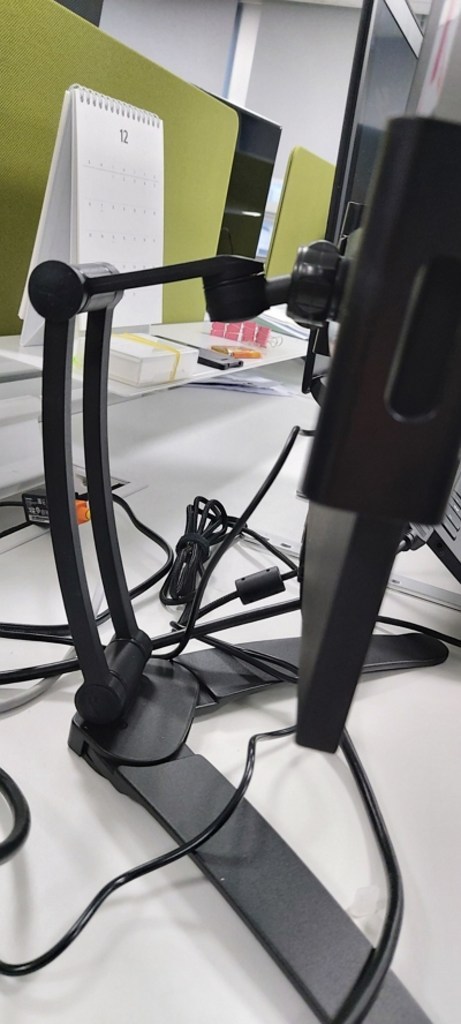 제우스랩 알파플랜 스마트 태블릿 거치대 리뷰후기