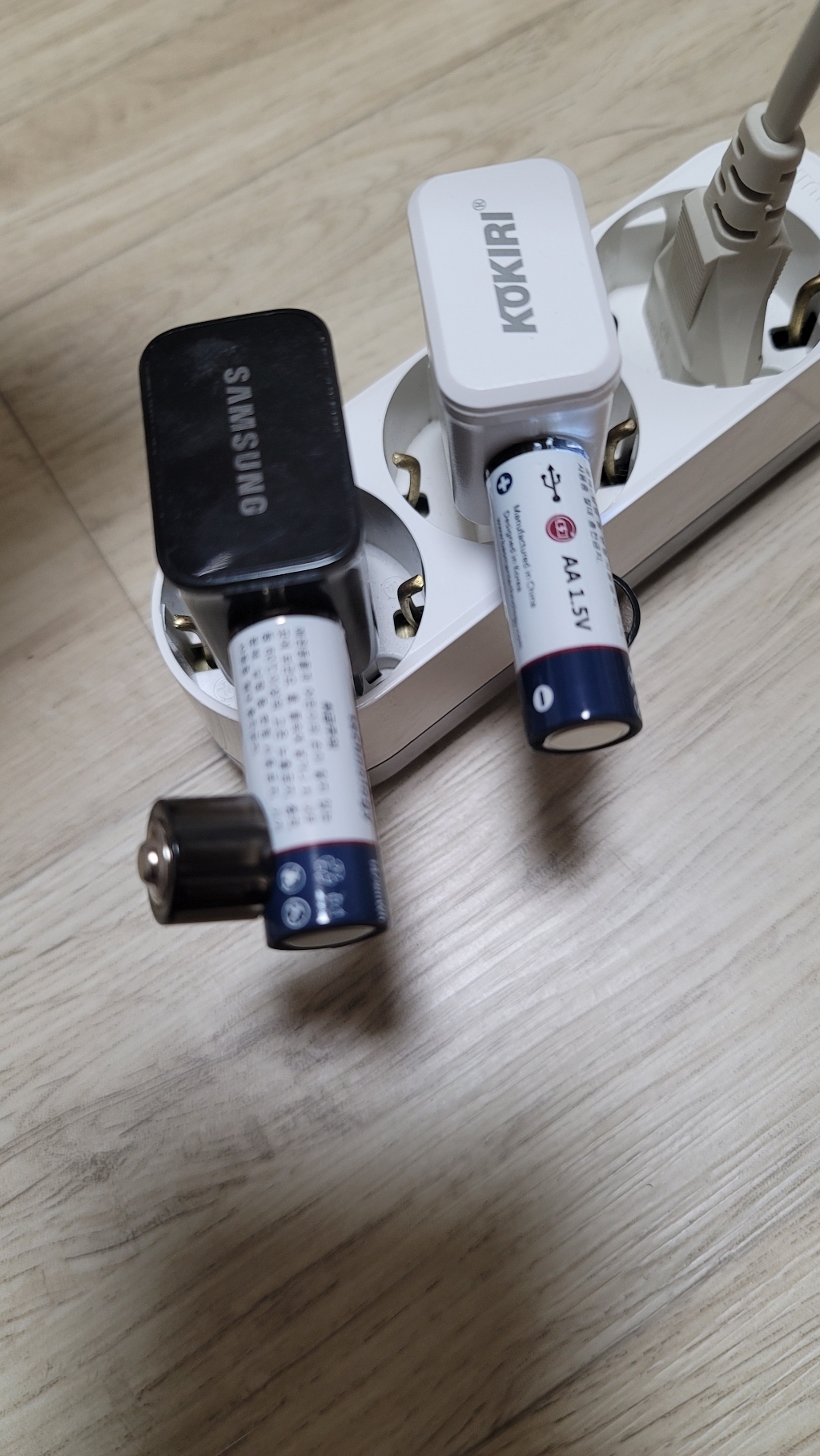 바스맨 USB 충전식 건전지 리튬이온 배터리 AA충전용 USB건전지 리뷰후기