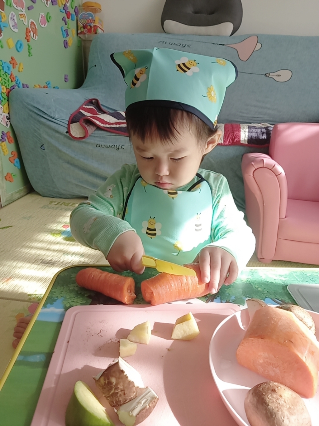 베베슈에뜨 유아동용 느낌이 다른 방수앞치마 두건