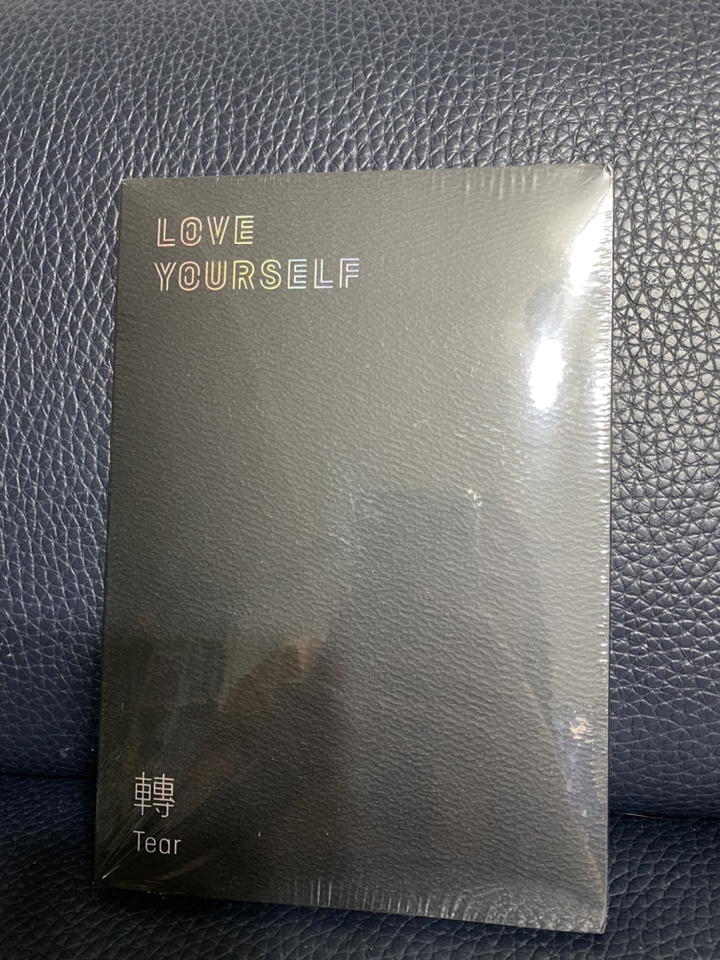방탄소년단 OVE YOURSEF 轉 TEAR 버전 랜덤 발송
