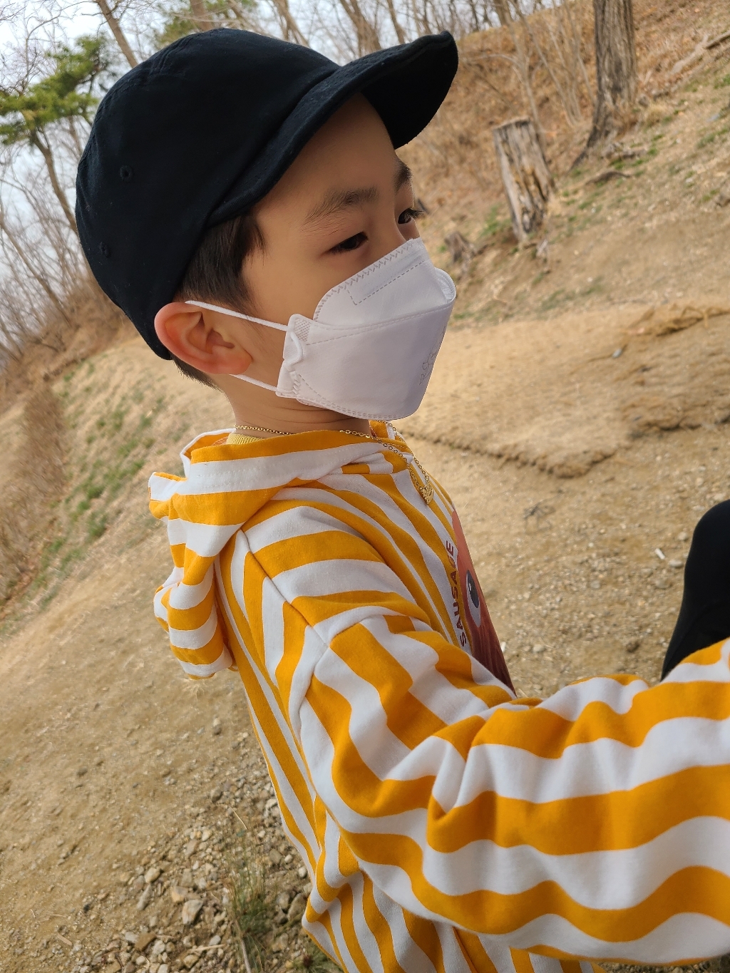오즈키즈 브레드이발소 아동용 헬로소시지 후드티