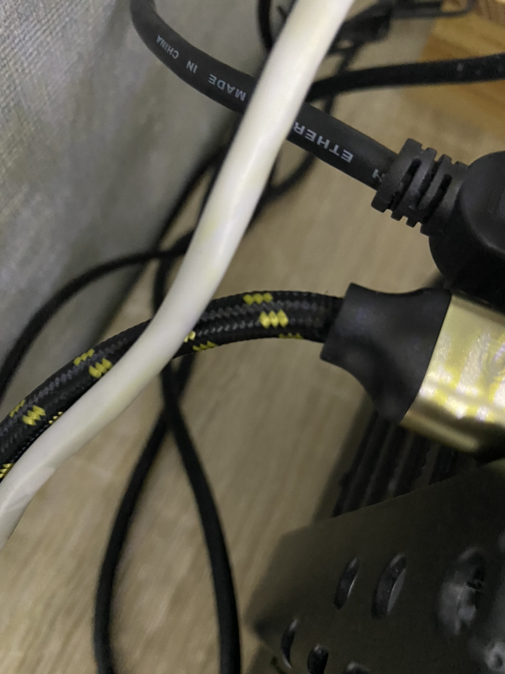 넥시 4K DP TO HDMI 12ver Fine God 메탈 최고급형 케이블 NX981 리뷰후기