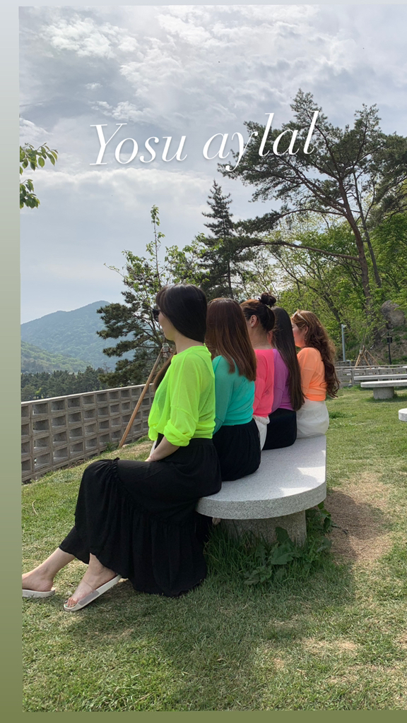 러브포텐 형광 박스티 루즈핏 커버업 네온컬러 박시핏 비치웨어