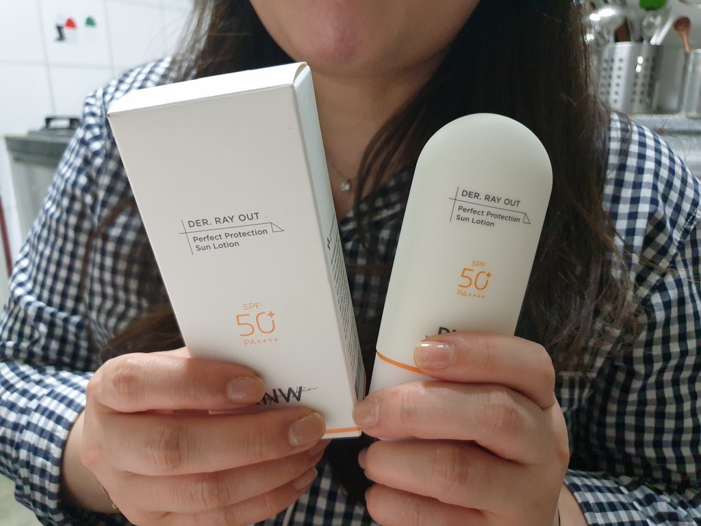 알엔더블유 더 레이아웃 퍼펙트 프로텍션 선 로션 SPF50 PA 리뷰후기