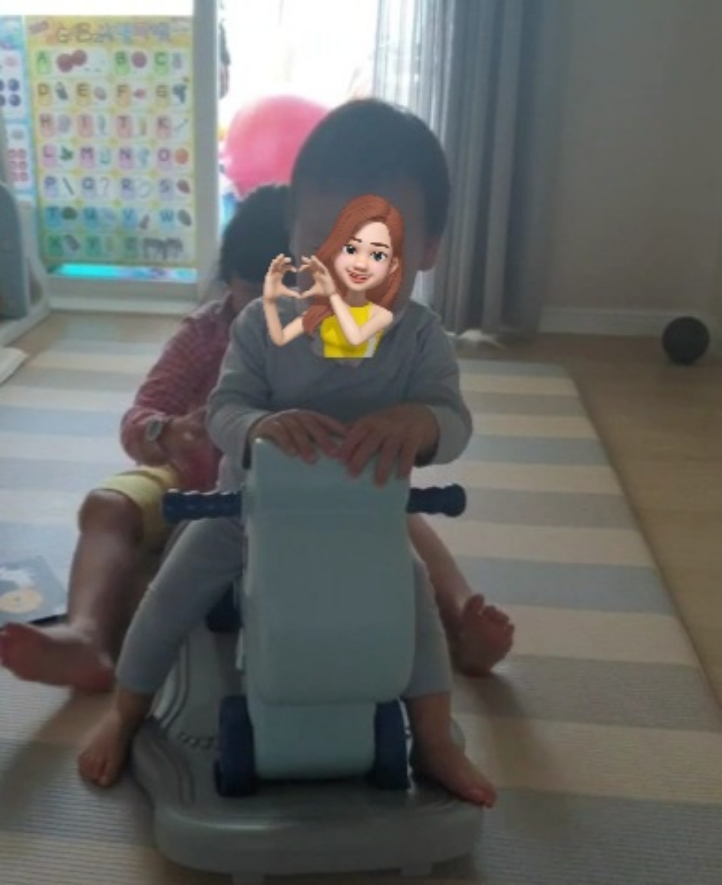 펀엔베이비 3in1 왕누니 흔들말 붕붕카