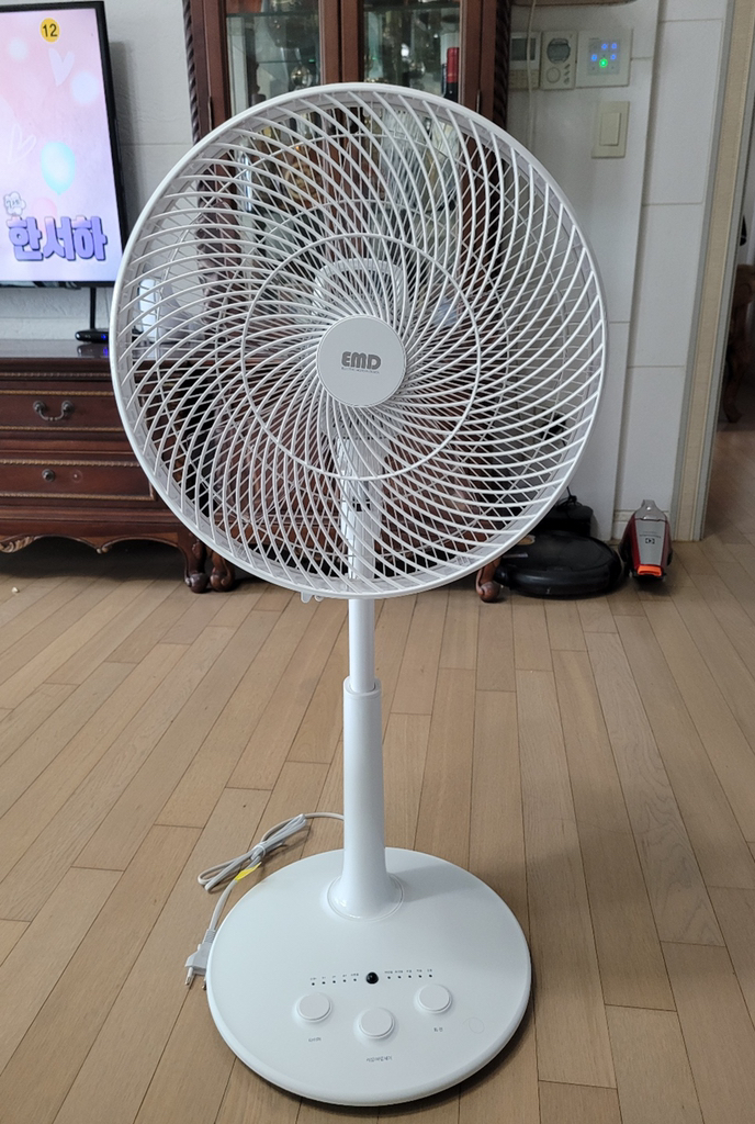 이엠디 써큘레이터형 발터치 리모컨 선풍기 EMD-2135CRW 리뷰후기