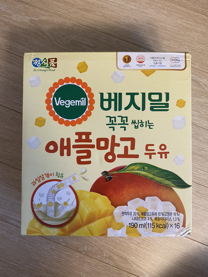 베지밀 과일이 꼭꼭 씹히는 애플망고 두유