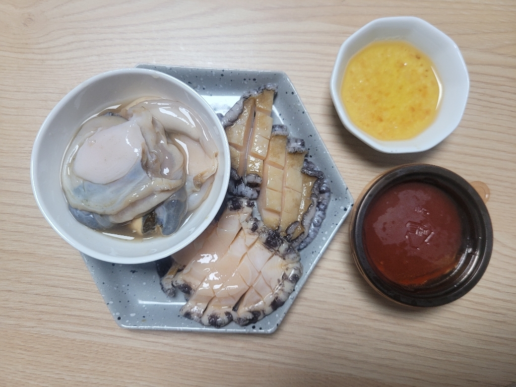 완도전복 산지직송