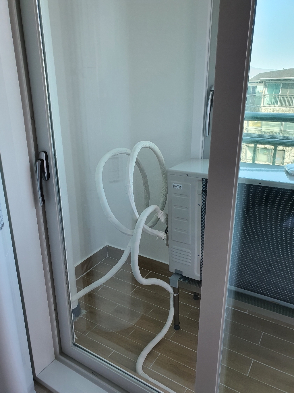 삼성전자 Q9000 AFZR 투인원에어컨 서울/경기/인천 기본설치별도 SS