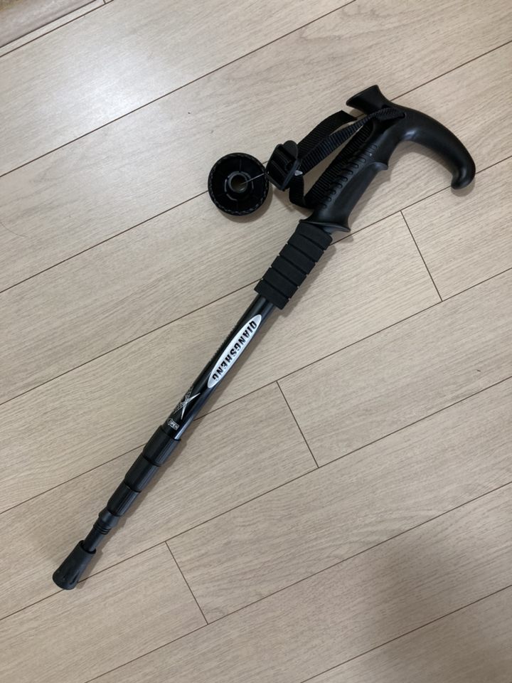 온더트랙 충격흡수 등산 폴딩 스틱 T자형