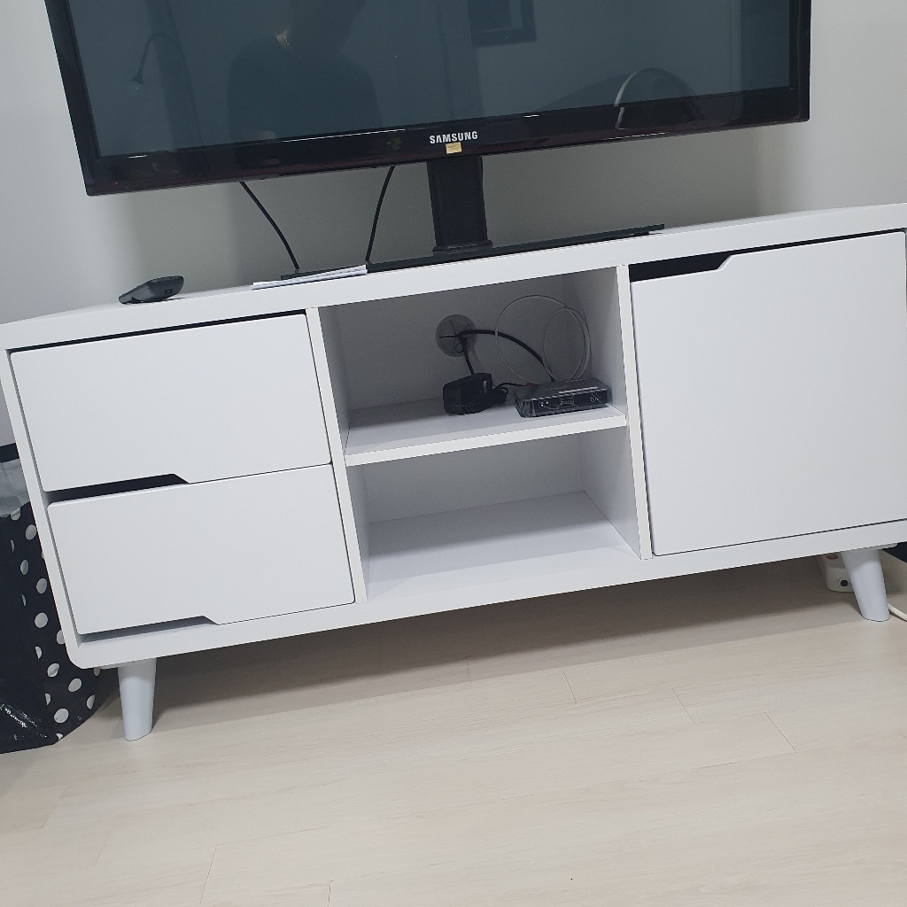 가이온 뮤즈 1200 높은 거실장