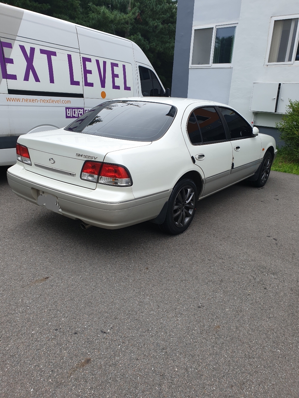 넥센타이어 엔프리즈 NRIZ AH8 205/55R17 방문 무료장착