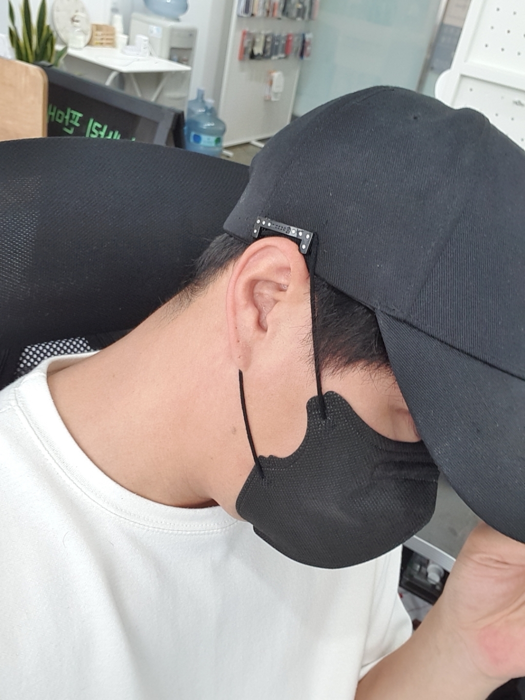 [캡핀] 베이직 라운드 컬러__멋스러운 모자장식 겸 마스크줄을 걸수 있는 신개념 특허출원아이템 리뷰후기