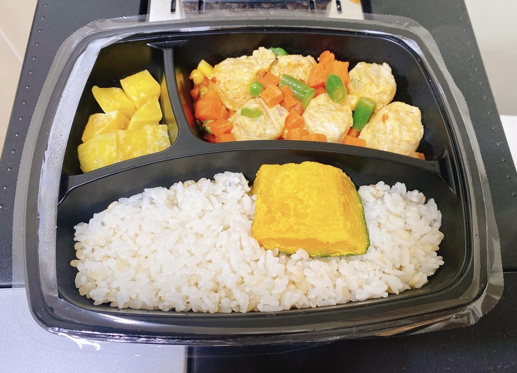 [디자인푸드]맛남주의 맛난식탁도시락 12종  건강식단 아침 점심 저녁 직장인 한끼식사 식단조절 다이어트 간편식 양많은 맛있는 냉동도시락