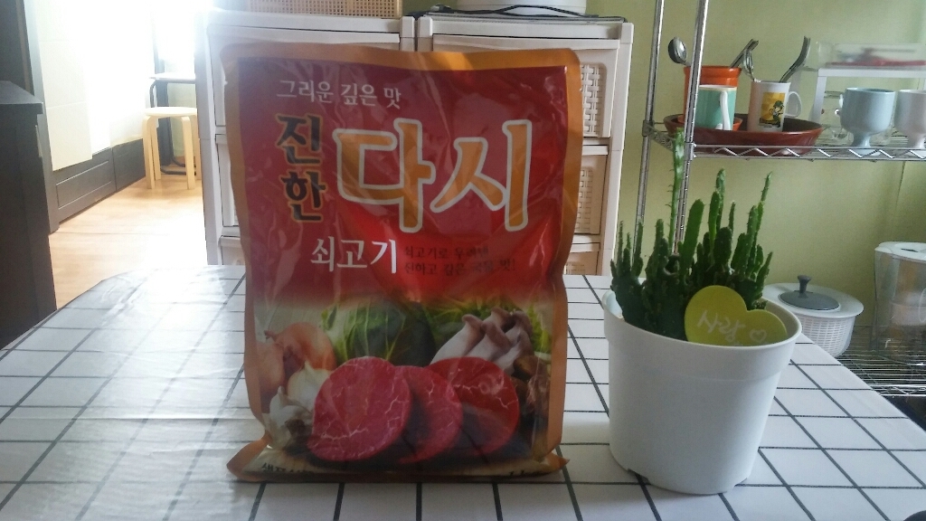 샘표 쇠고기맛이진한다시
