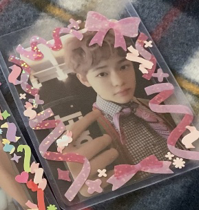 탑꾸 탑로더 꾸미기 스티커 주접 폴꾸 다꾸 폰꾸 컨페티 알파벳 씰