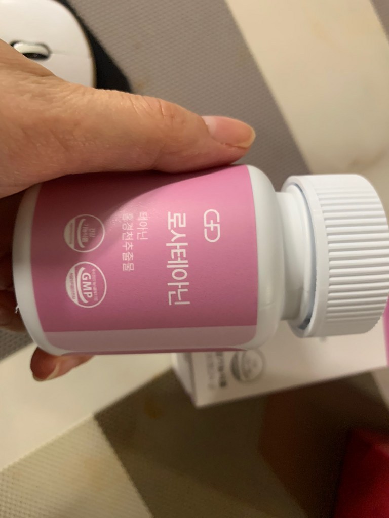 피토틱스 로사테아닌
