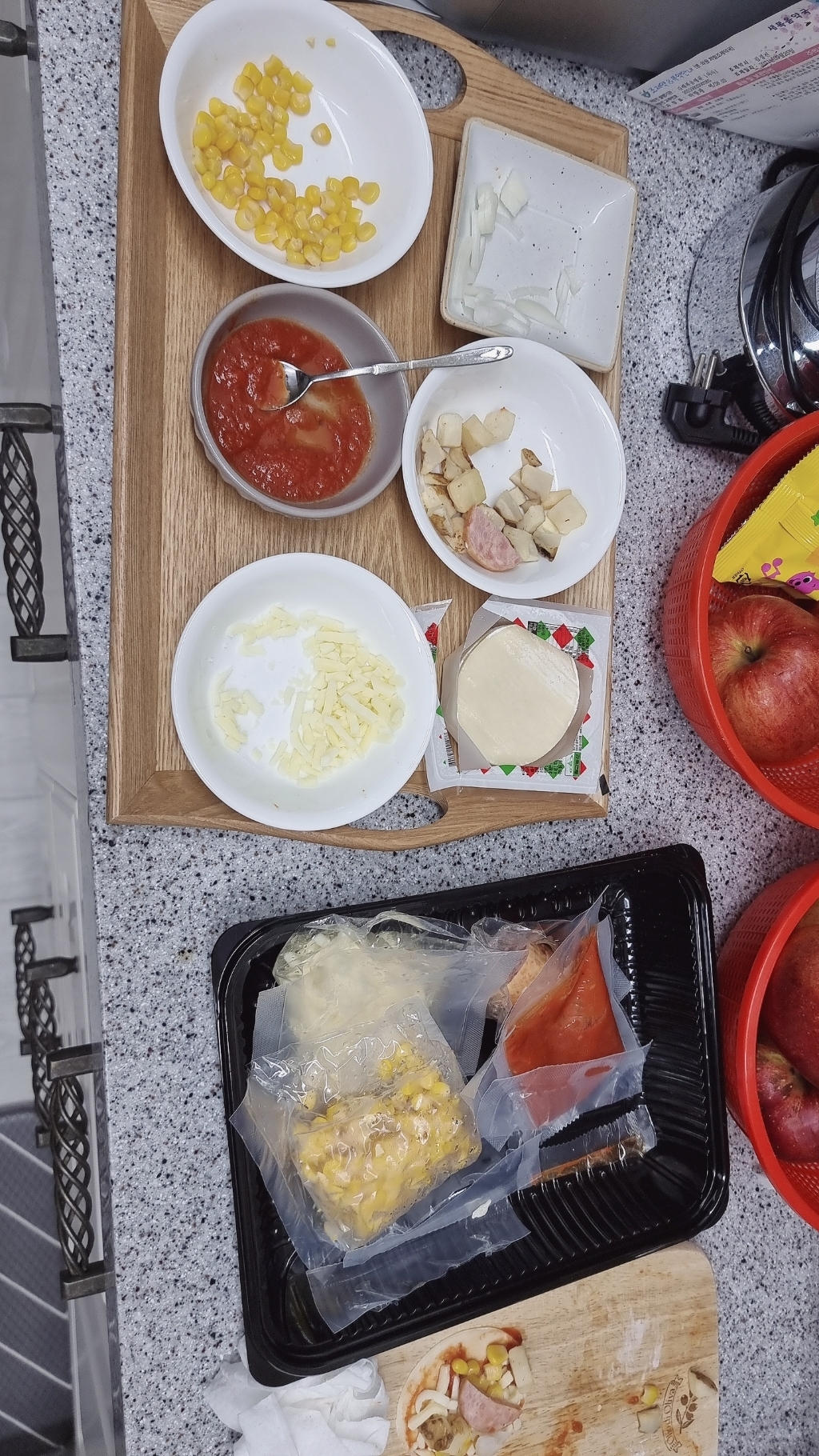 YCHEF DIY 미니 피자 만들기