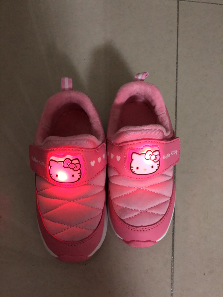 헬로키티 아동용 다나 패딩운동화