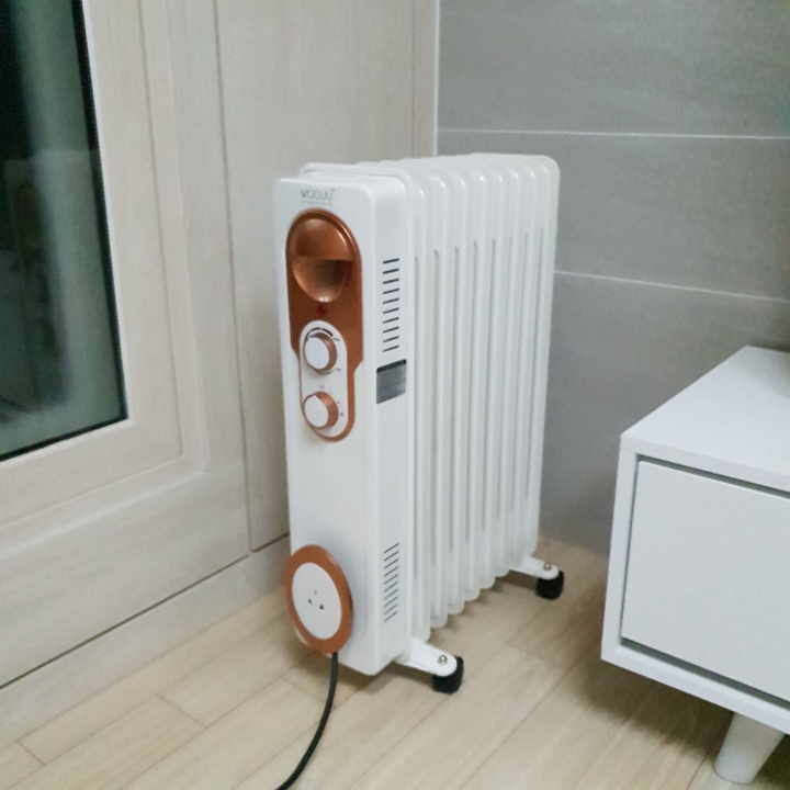 전기 라디에이터 가정용 화장실 사무실 교토리 욕실 난방기 히터 미니 이동식 무소음