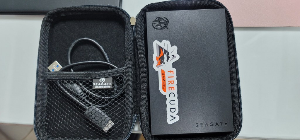 씨게이트 FireCuda ain 외장하드 STK1000400 데이터 복구 서비스 파우치