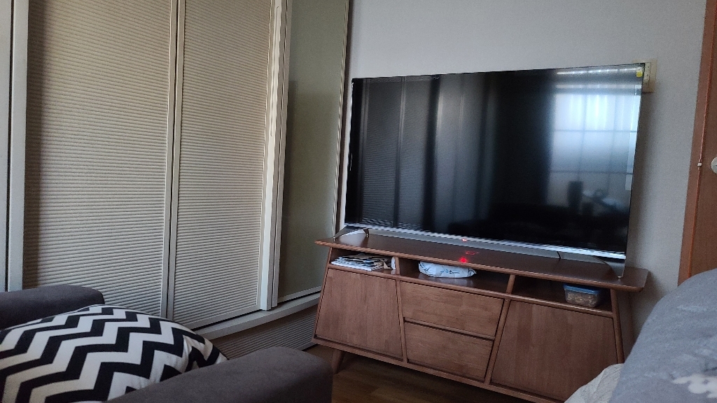 프리즘 안드로이드11 4K UHD ooe android TV