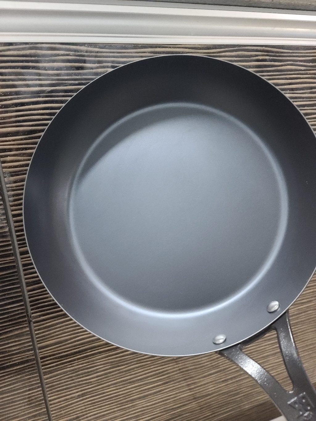 BK 비케이 블랙스틸 프라이팬 카본스틸 무쇠 주물 스테이크팬 삼겹살팬 인덕션