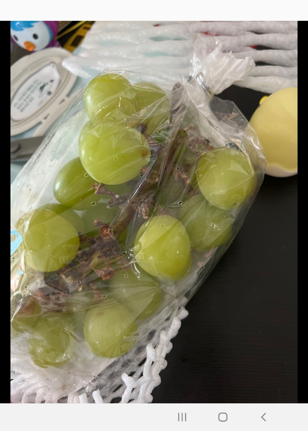 맛있는 최상급 샤인머스켓 1Box 3송이 4송이 1 크기랜덤