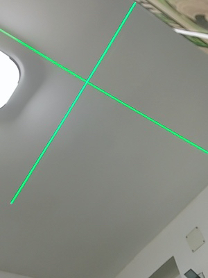 레이저 레벨기 3D 녹색 8선 12선 자동 수평기 삼각대 벽걸이 리뷰후기