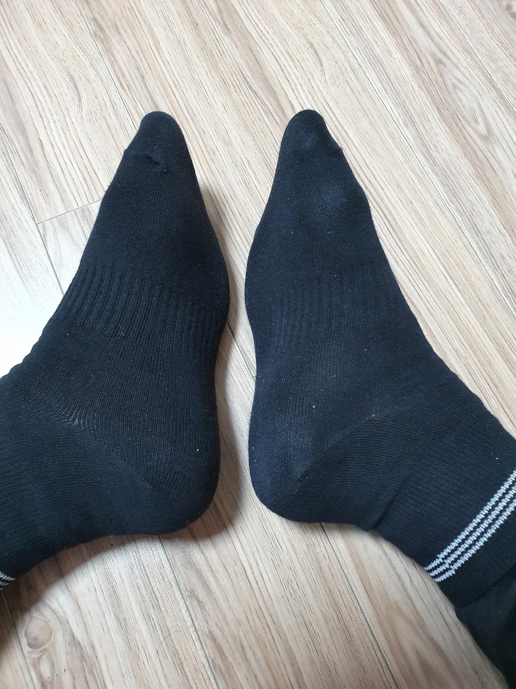 아디다스 남성용 골프 퍼포먼스 넥삼선라인 중목 스포츠 양말