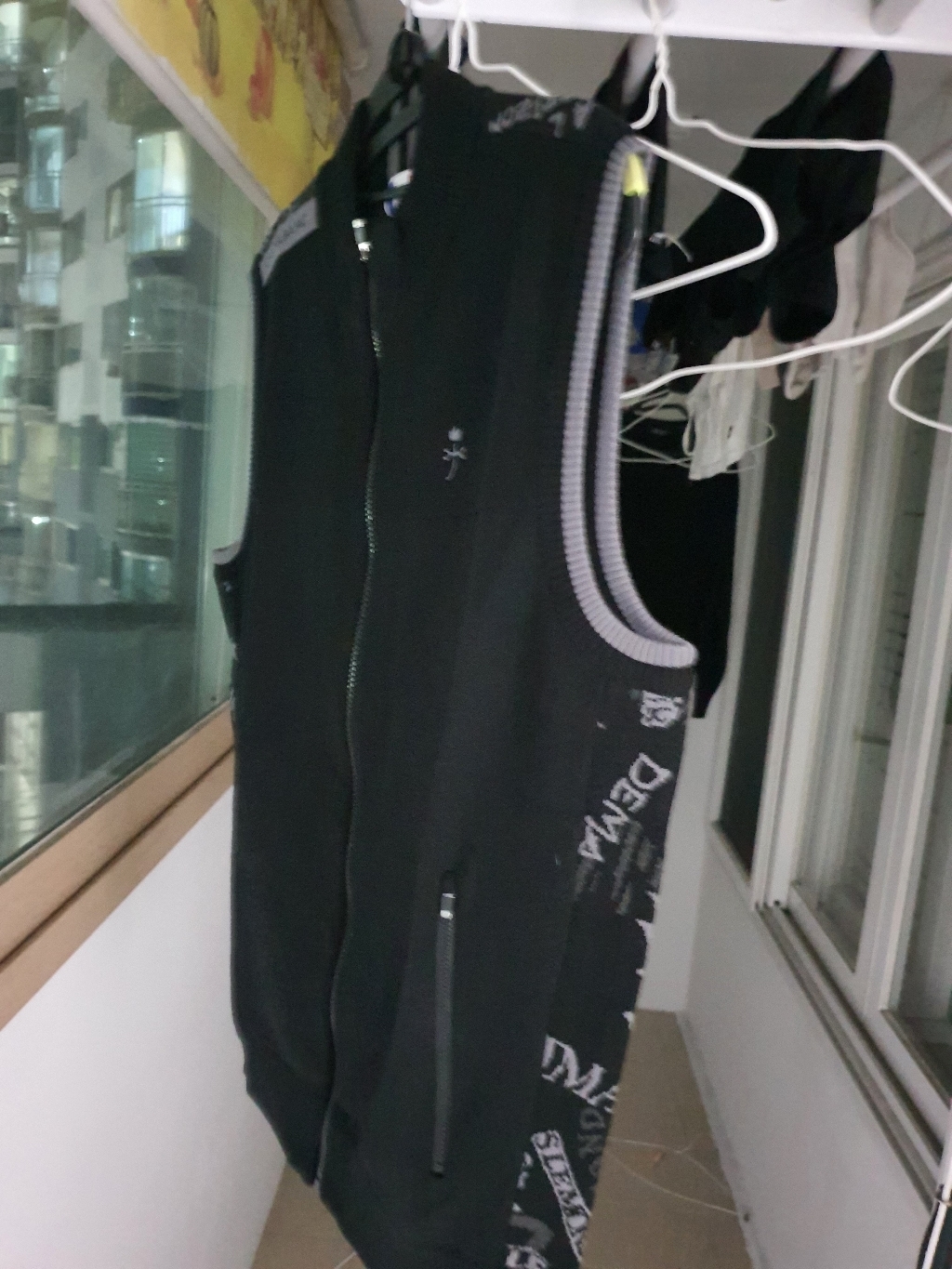 까스텔바작 남성용 등판 자가드 집업 니트 베스트 BAFSV001