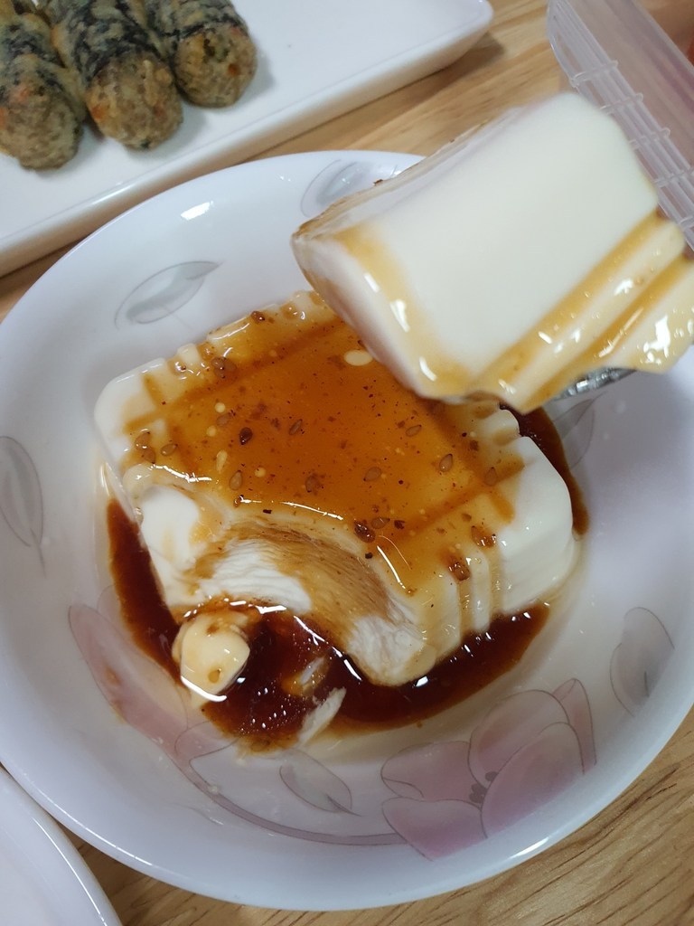 한둘 명인이 국산콩으로 만든 한끼 순두부 리뷰후기