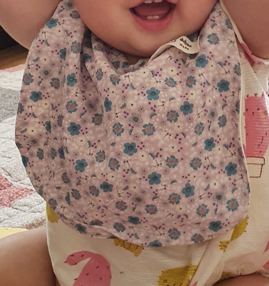 꿈꾸는두부 면 사각 턱받이 3종 리뷰 후기