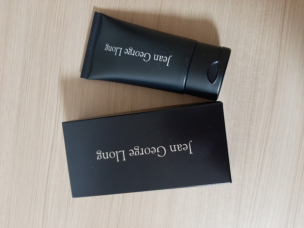 투쿨포스쿨 장조지롱 남성용 선블록 블랙케이스