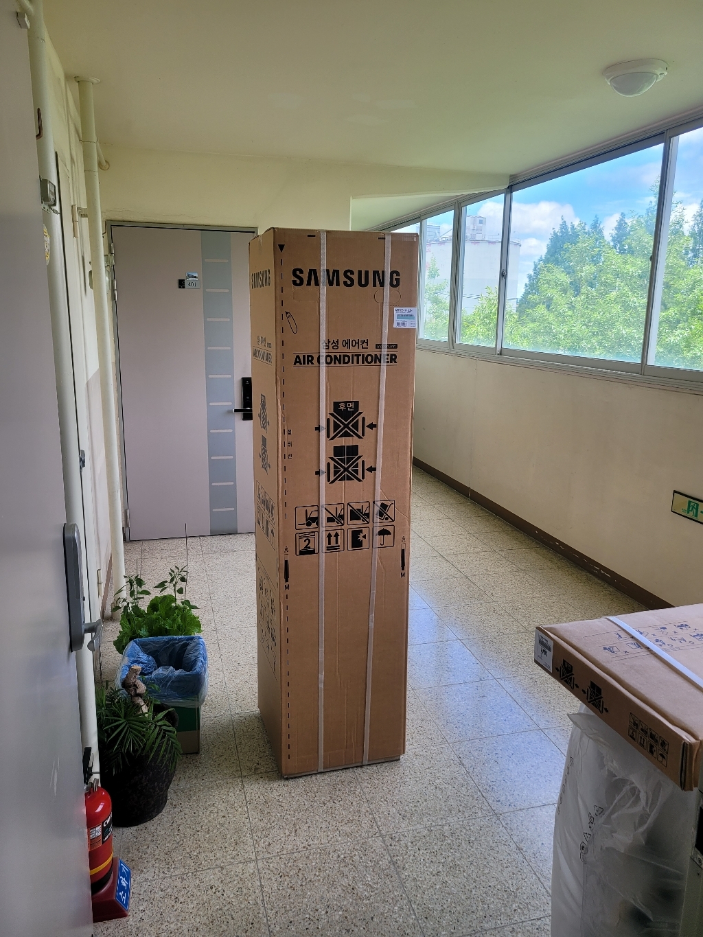 삼성전자 Q9000 에어컨 스탠드형 일반배관 AF19BZT 방문설치